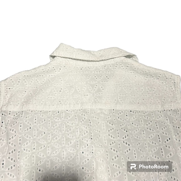 ✨3/$20✨ Alia Petite Women’s White Sleeveless Collared Top - Picture 7 of 8